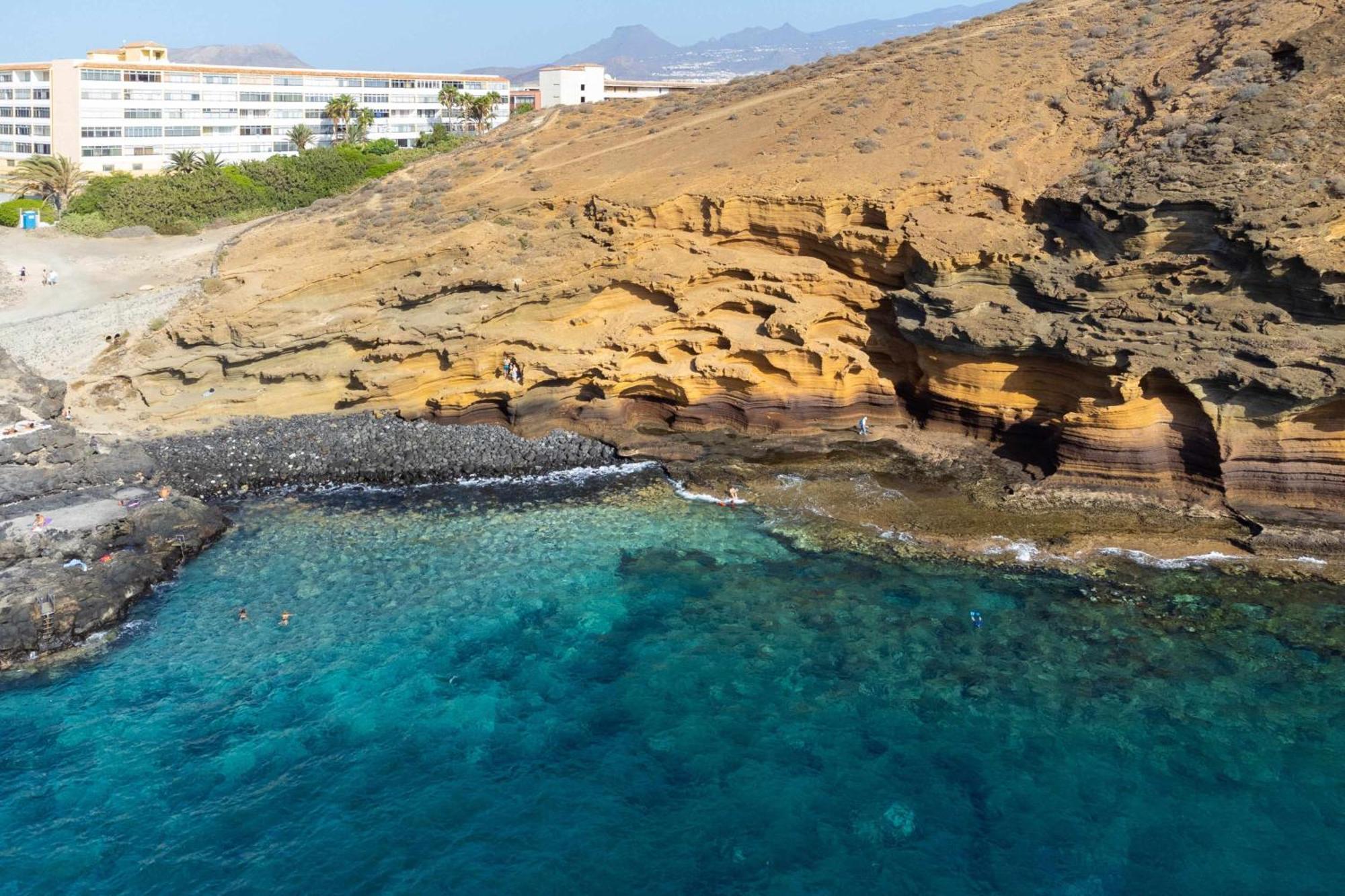 코스타델실렌시오 Agradable Piso Con Piscina & Playa Terraza Y Wifi 아파트 외부 사진